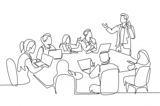 Seminar in Bleistiftzeichnung: Teilnehmende sitzen am Tisch mit Laptop